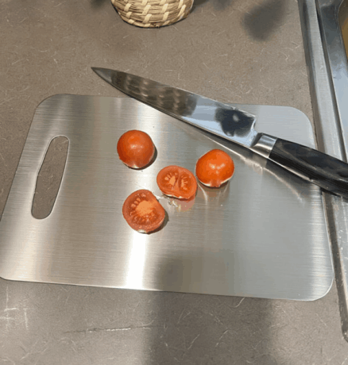 Katori Titanium Cutting Board user Duke H.